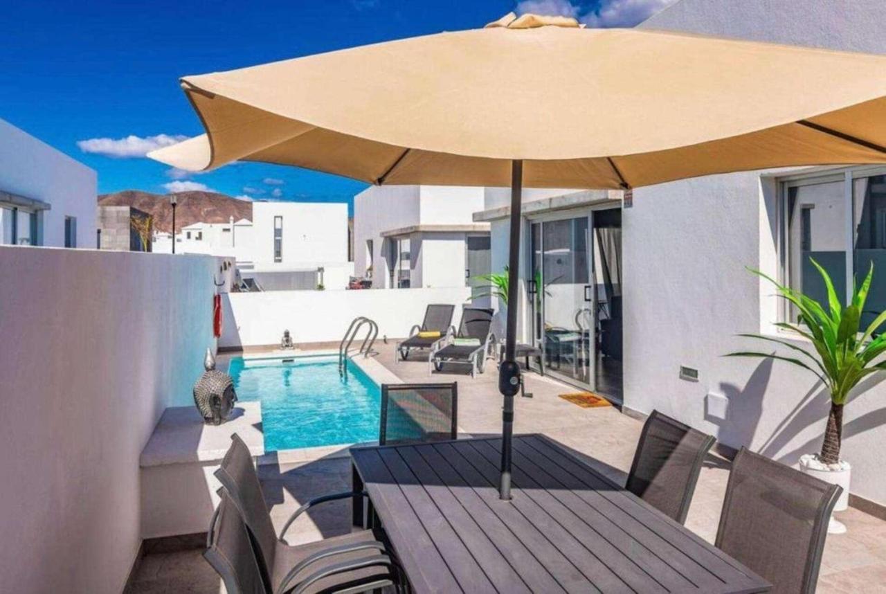 Yeray Villa Playa Blanca  Buitenkant foto